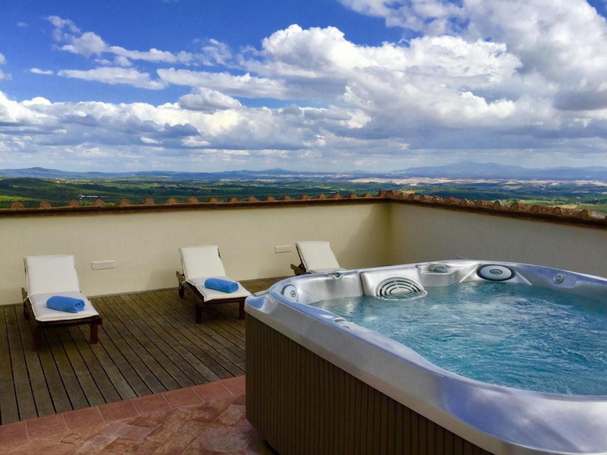 Elegant Villa Wing Of Castello Di Cacchiano By Vacavilla Monti di Sotto Экстерьер фото